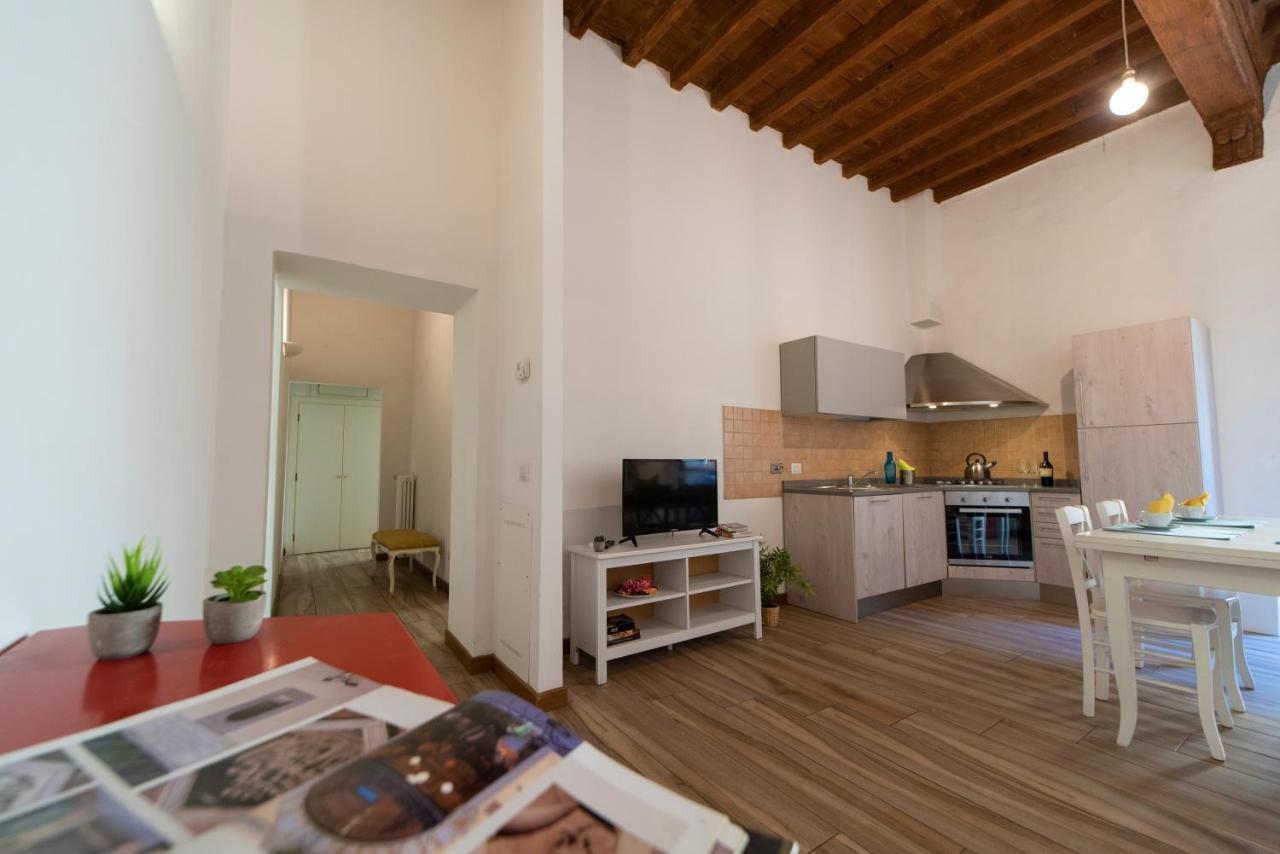 Residenza Santa Croce Apartment Florence Exterior photo