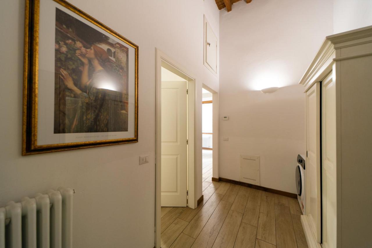 Residenza Santa Croce Apartment Florence Exterior photo