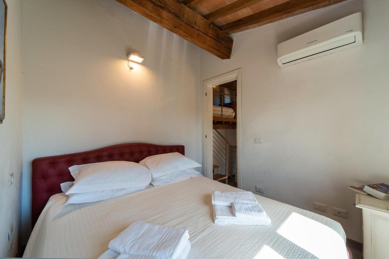 Residenza Santa Croce Apartment Florence Exterior photo